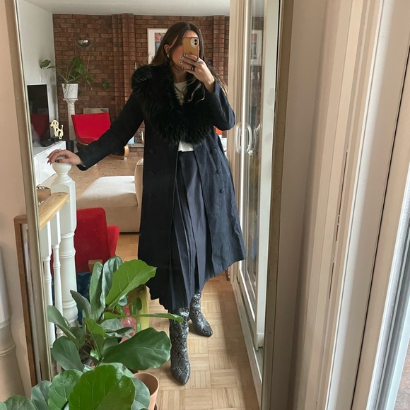 Hilary Macmillan Rylan Trench - Picture 2 of 6